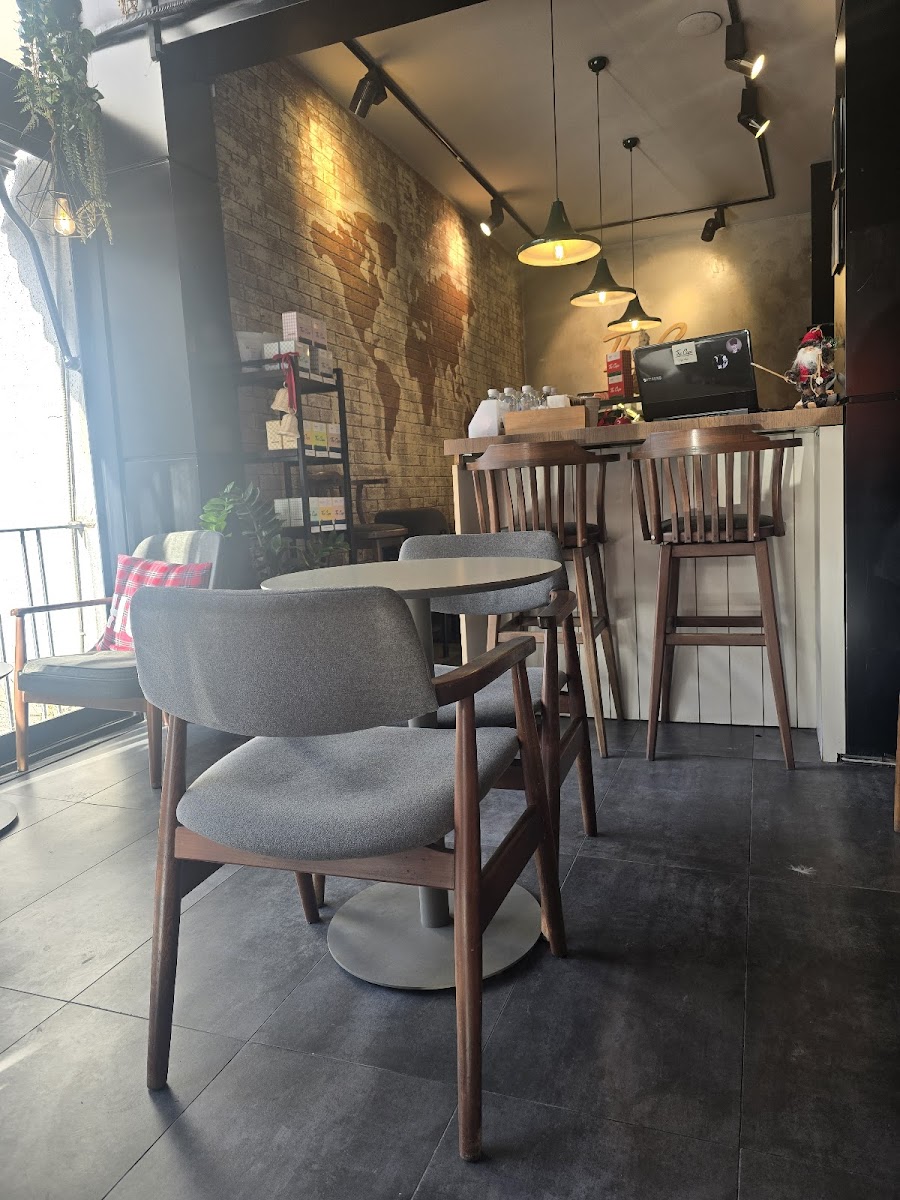 The Cups Coffee House Photos 2